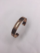 Load image into Gallery viewer, 100% COPPER BRACELET #8: Handcrafted in India
